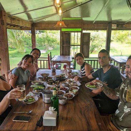 Funky Monkey Cnx - Guesthouse Chiang Mai Luaran gambar